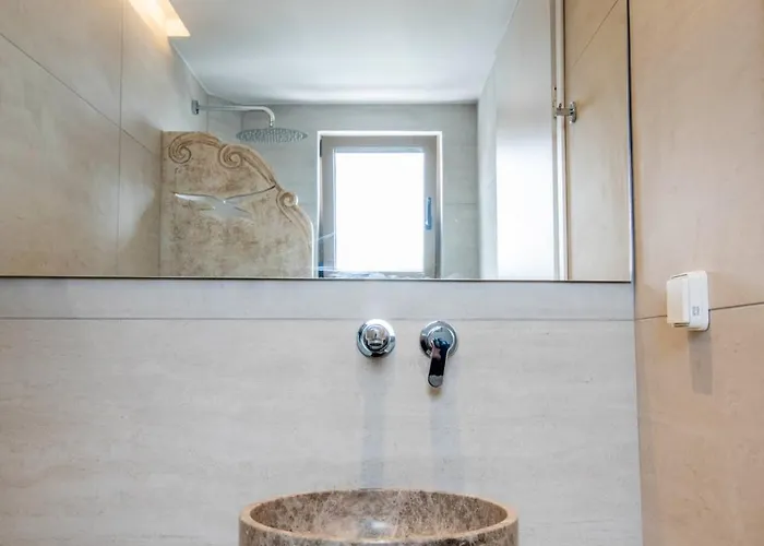 Joyful Semesterbostad